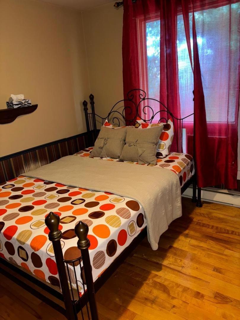 Tinga Home Chicoutimi Oda fotoğraf